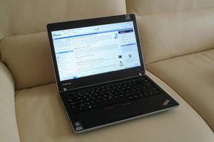 Lenovo ThinkPad Edge 13: Pohled zepředu