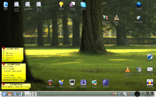 KDE 3.5.8 na notebooku @ Arch 64
