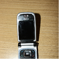 Výměna krytu u Nokia 6131, obrázek 17